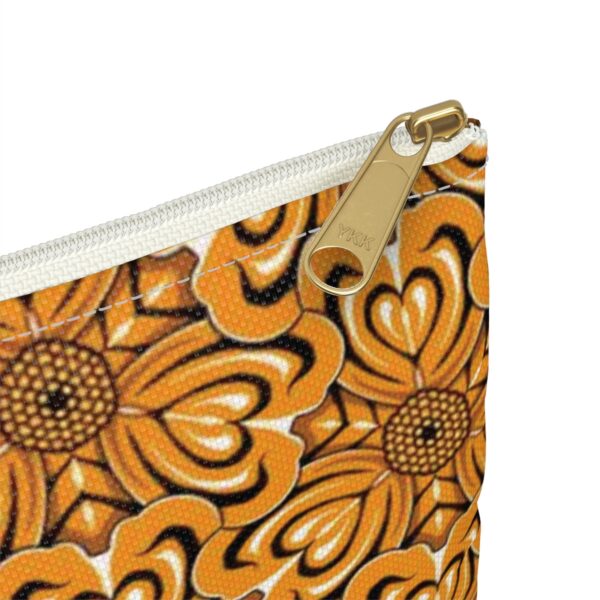 Space Time Love- Honey Flower Field/  Accessory pouch - Image 4
